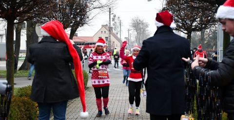 Bieg Mikołajkowy i Jarmark Bożonarodzeniowy w Dusznikach